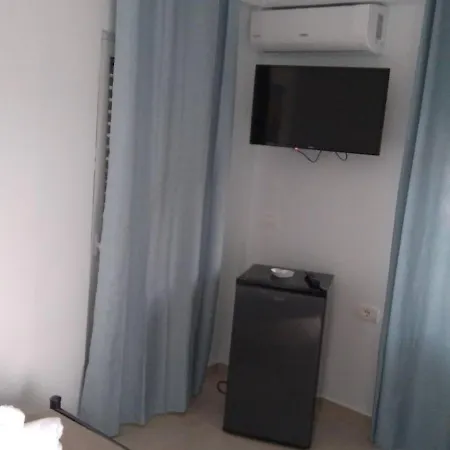 Christalex Apartment Himare